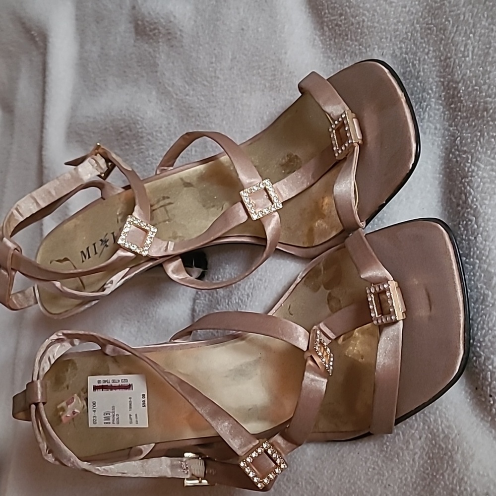 New Gold satin strappy cage ankle strap  rhinestones size 8M holiday heels
